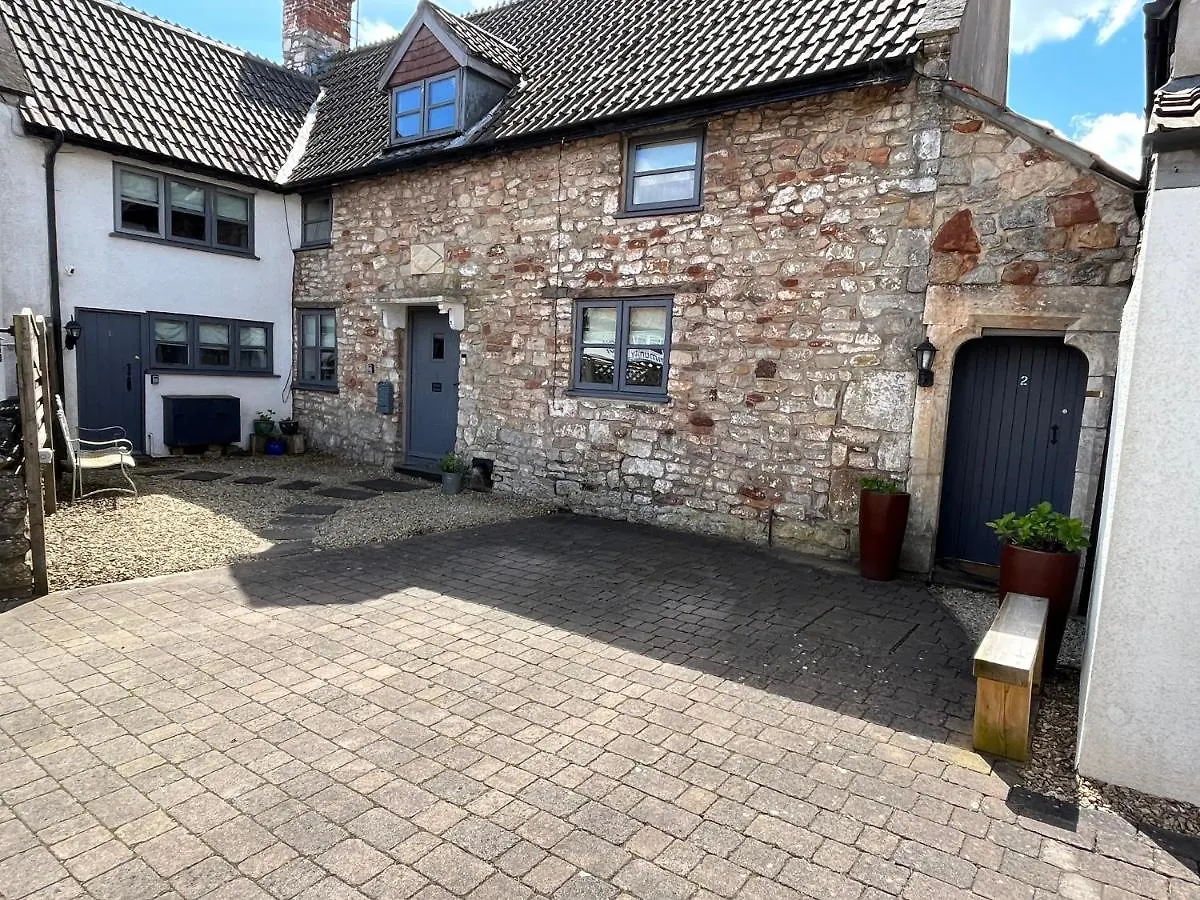 The Old Farmhouse Winford